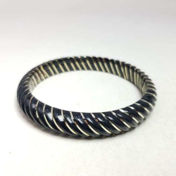 Vintage Black and Gold Tone Spiral Design Bangle Bracelet, Stacking Estate - Picture 3 of 6
